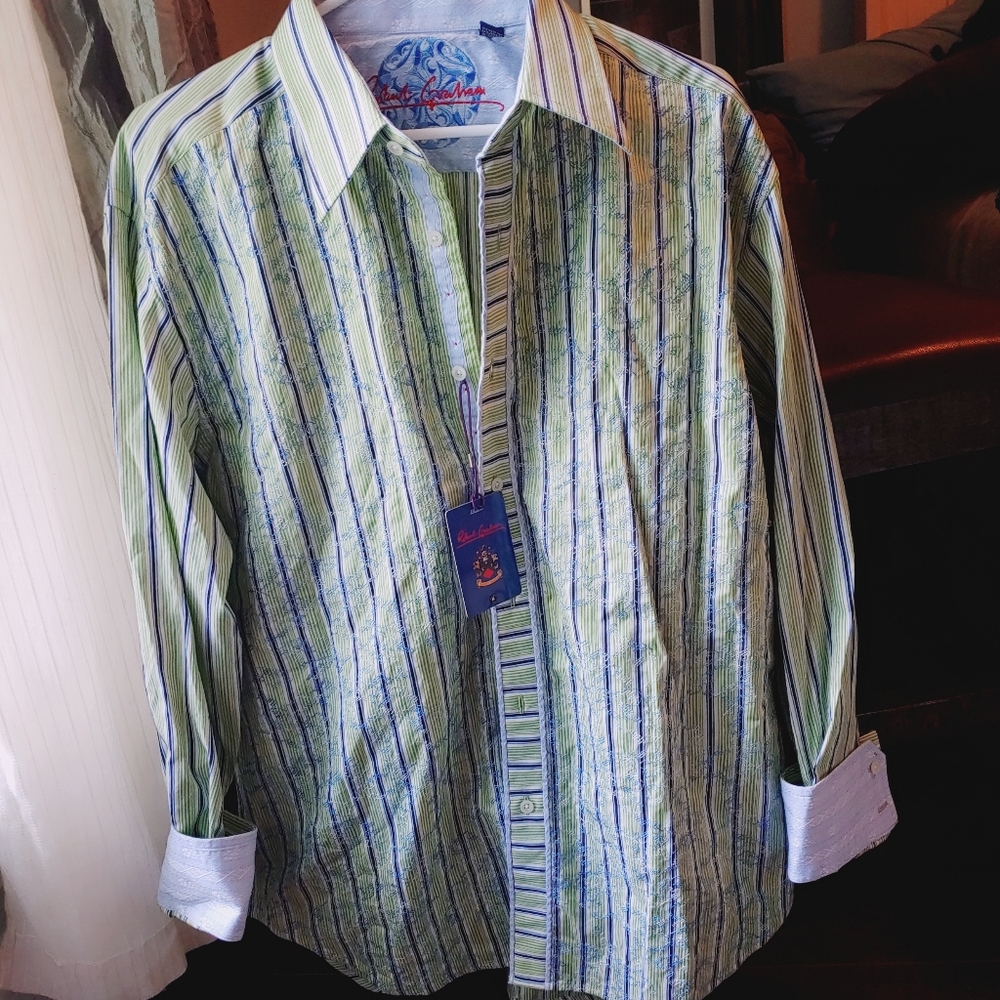 Robert Graham button up NWT